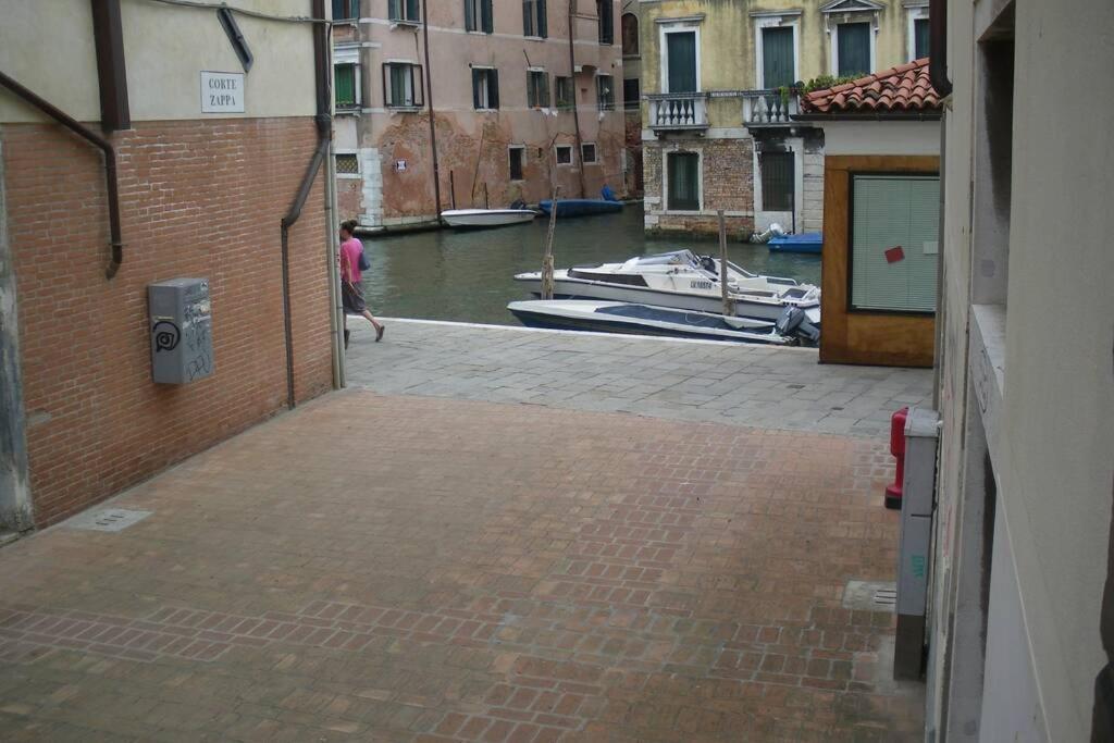 Charming House In Veneza Exterior foto